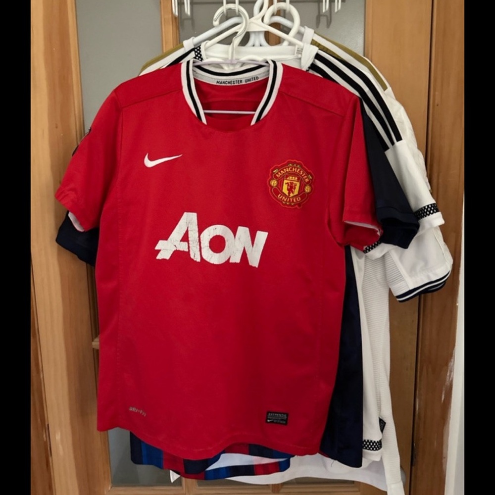 Assorted Soccer Jerseys- Men